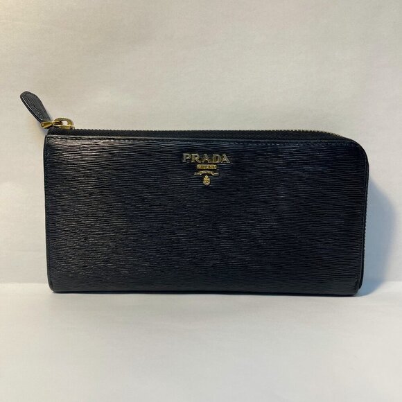 Prada Vitello Saffiano Leather Move Wallet, Black - Preowned - Picture 1 of 9